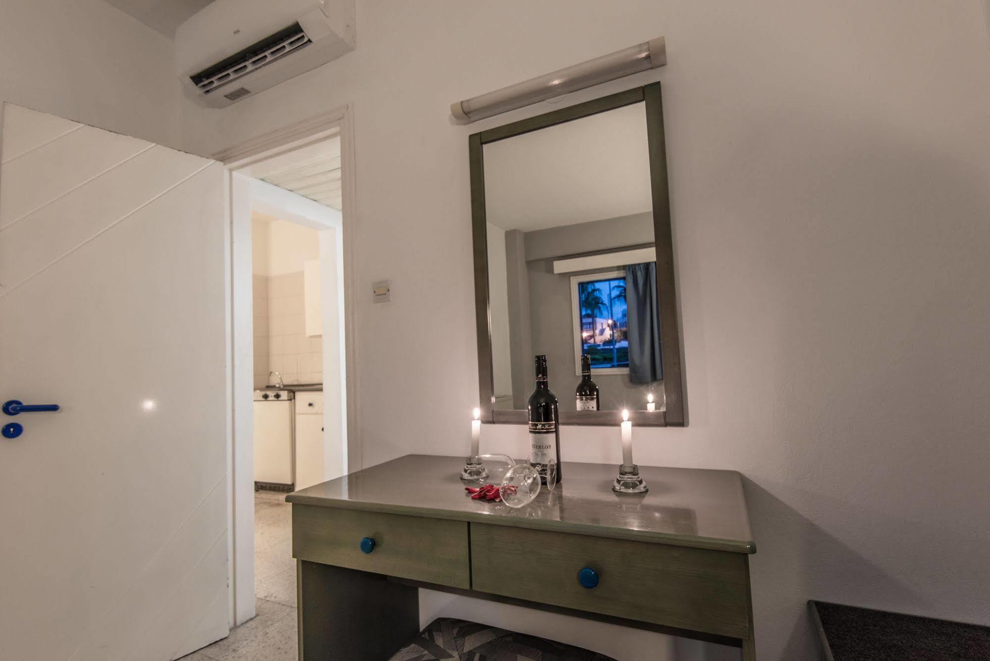 Cordelia Hotel Apartments Ayia Napa Exterior foto